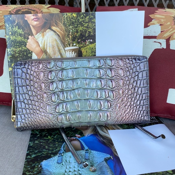 NWT Brahmin Skyler Ombre Quartz Wallet - Picture 7 of 9